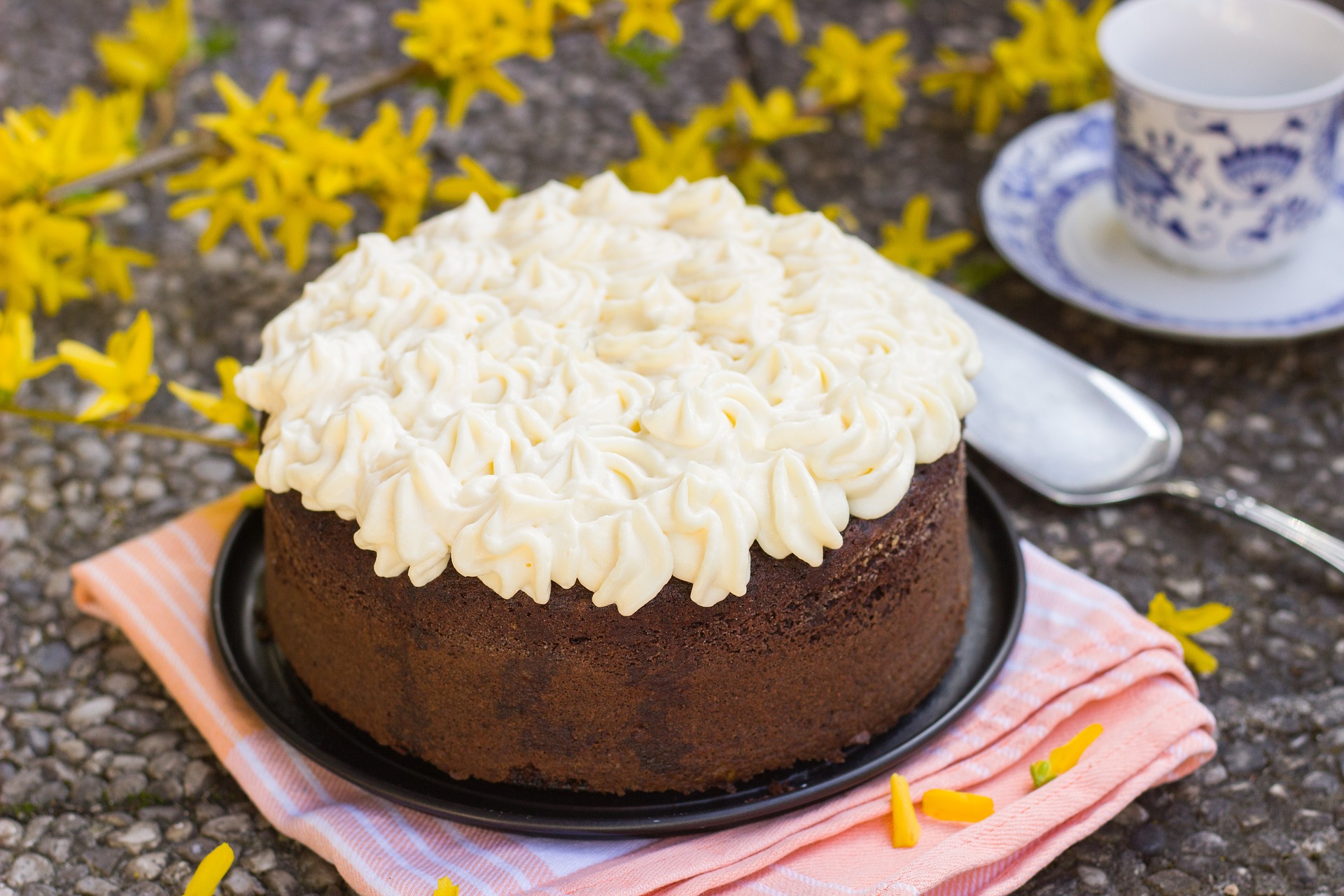 Schoko-Sahne-Torte