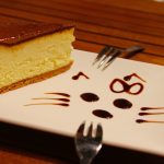 Cremiger American Cheesecake mit Karamell