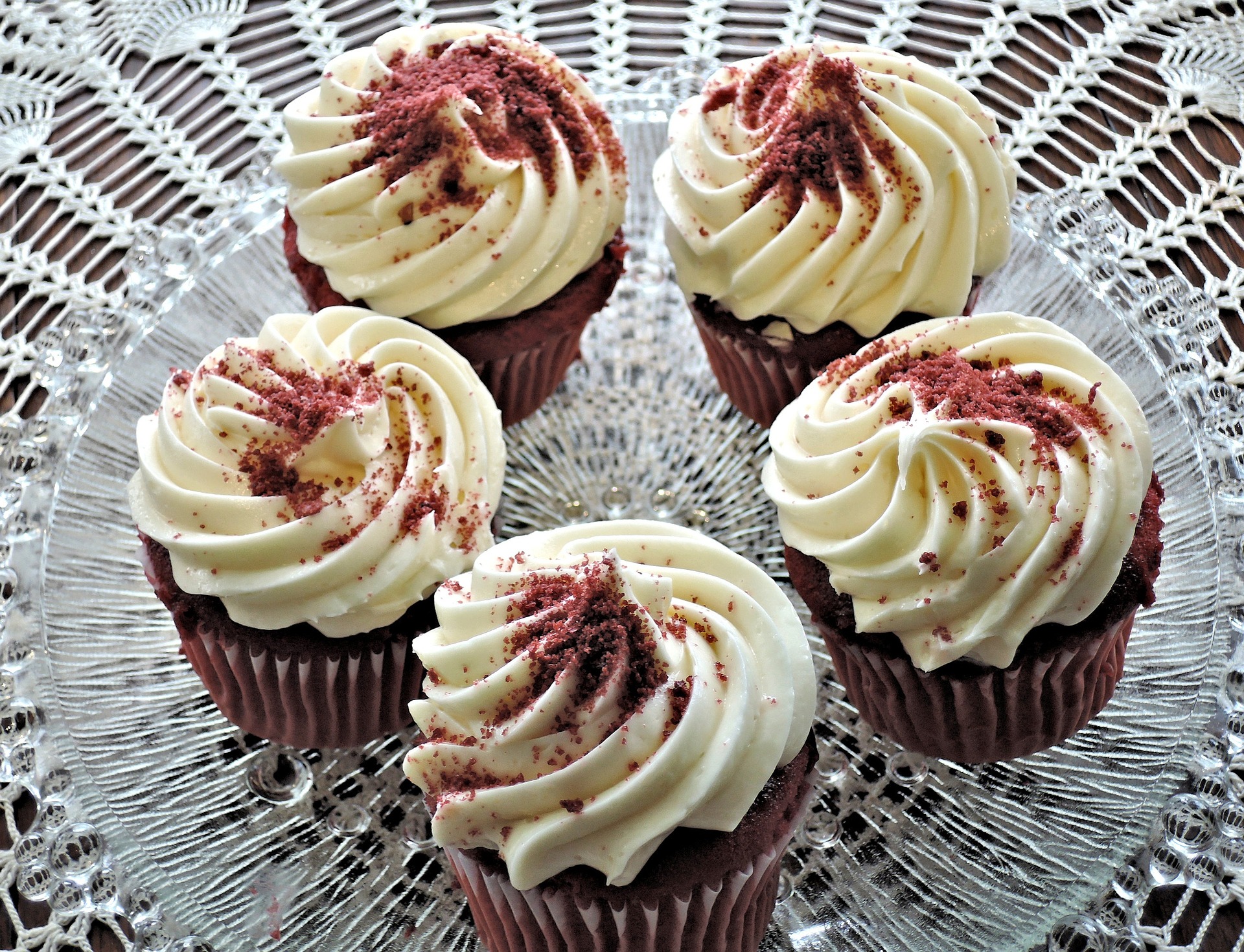 Nutella Cheesecake Cupcakes