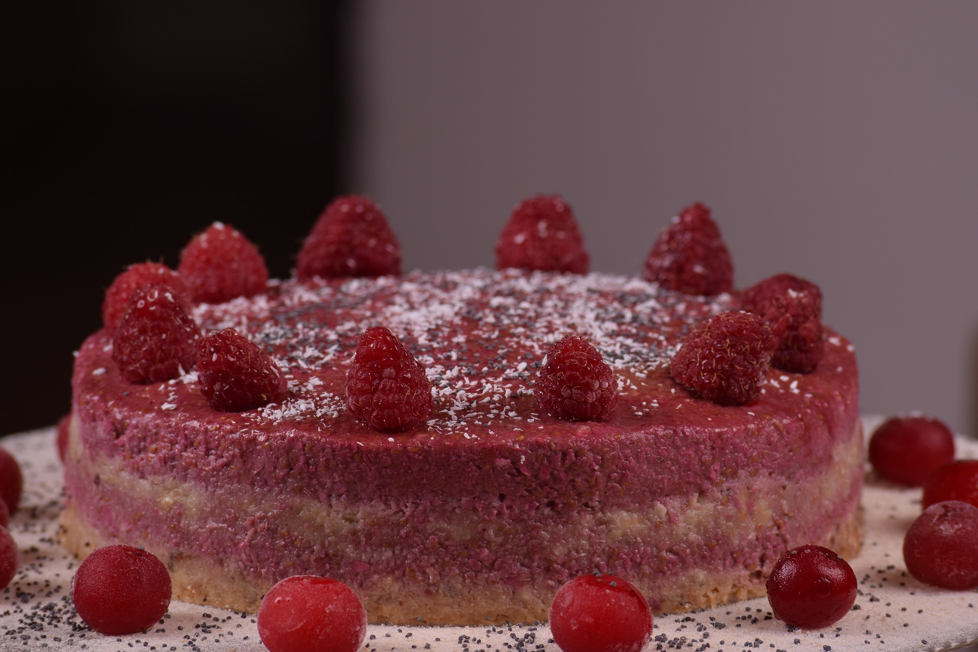 Himbeer-Baiser-Torte